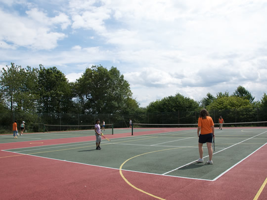 Теннисные корты British Study Centres, Ardingly College