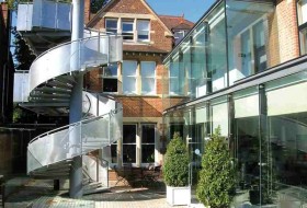 Kaplan, Oxford Kaplan, Oxford