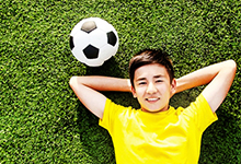 Учи язык, играя в футбол! Лучшие футбольные программы за границей