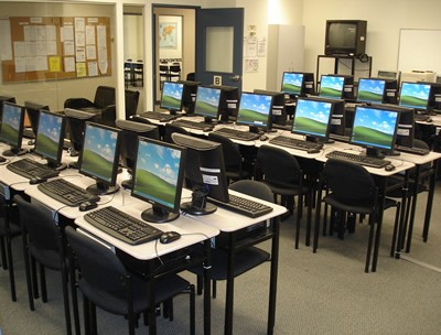 Компьютерный класс Eurocentres, Vancouver