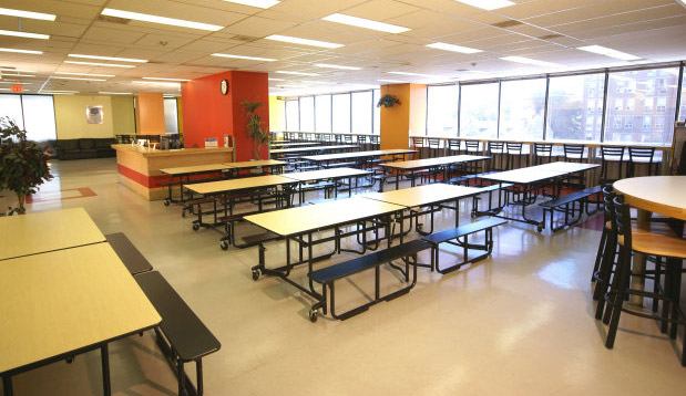 Кафетерий в ILAC, Toronto Кафетерий в ILAC, Toronto