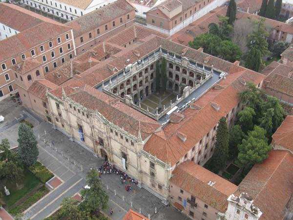 Вид сверху на Университет Алькала