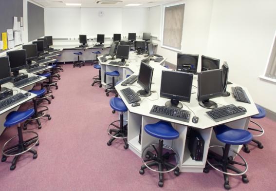 Компьютерный класс, OISE Nottingham