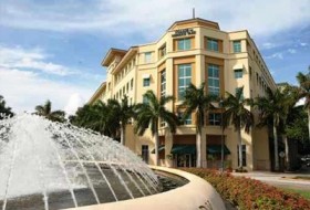 Kaplan, Miami Kaplan, Miami