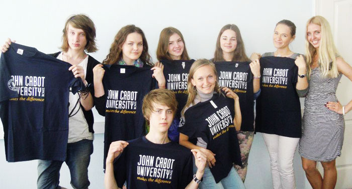 Студенты John Cabot University