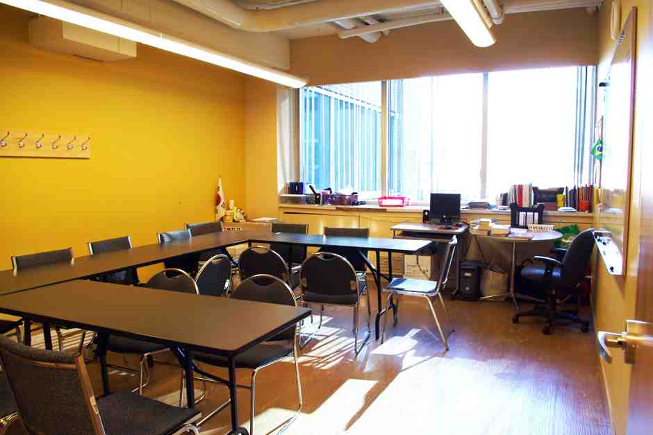 Учебный класс ILSC, Toronto