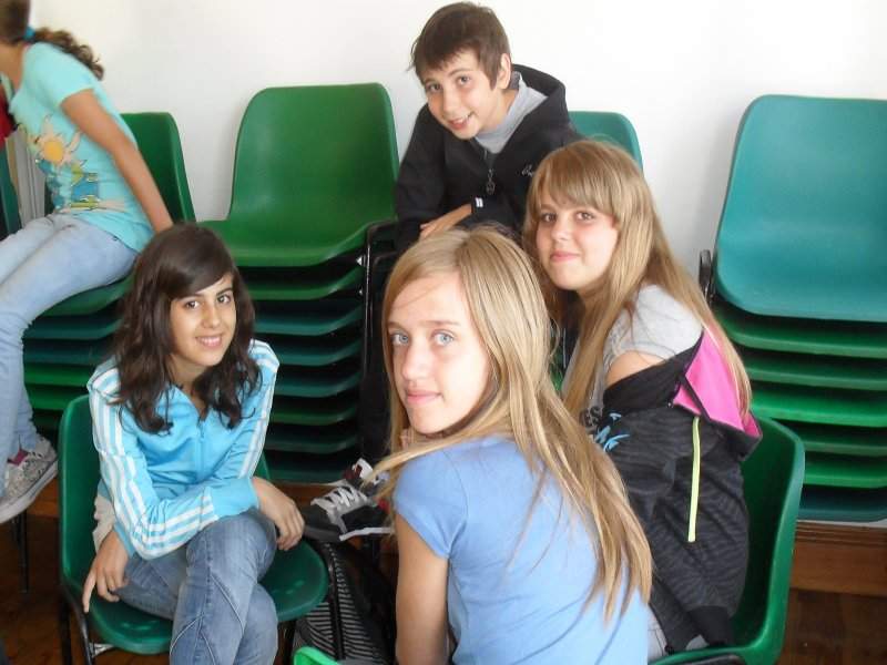 Студенты The Globe English Centre, Exeter Студенты The Globe English Centre, Exeter
