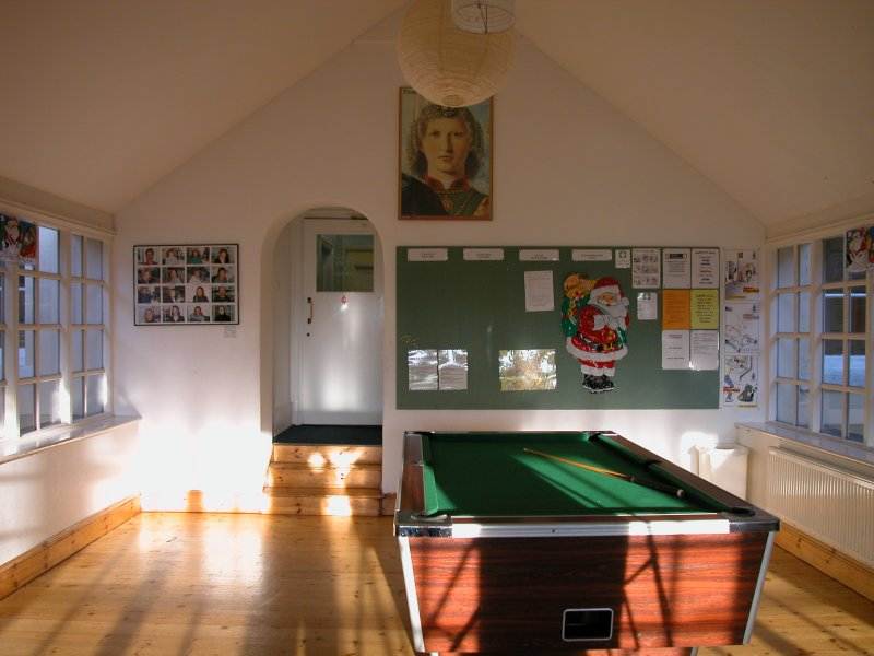 Бильярдный стол в школе The Globe English Centre, Exeter Бильярдный стол в школе The Globe English Centre, Exeter