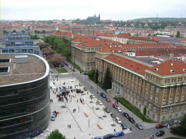 Вид на кампус Химико-технологического института в Праге
