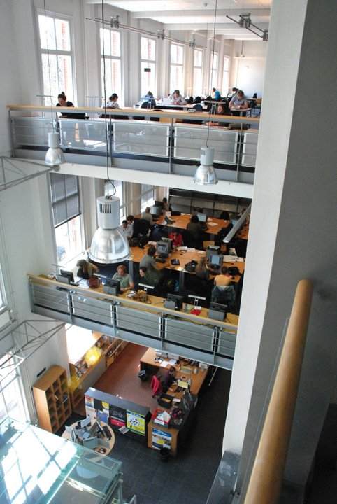 Вид изнутри University of Amsterdam Вид изнутри University of Amsterdam