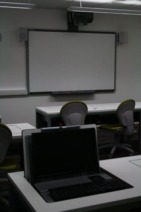 Аудитория University of Exeter Аудитория University of Exeter