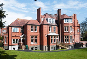 Earlscliffe College Earlscliffe College