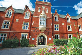 Thames Valley Summer Schools (St John's School), Leatherhead⭐ Thames Valley Summer Schools (St John's School), Leatherhead⭐