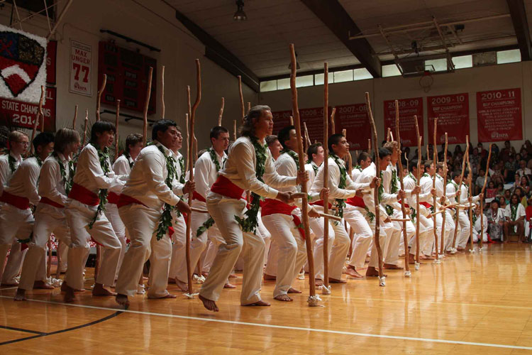 В Hawaii Preparatory Academy тщательно соблюдаются культурные традиции Гаваев