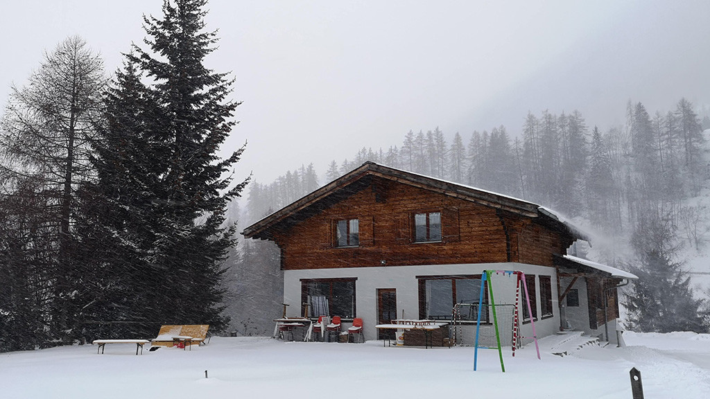 Зимний лагерь в Швейцарии Frilingue, St. Bernhard