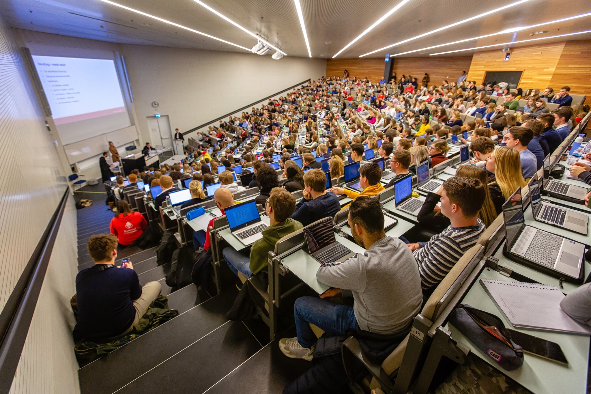 Лекции в Radboud University