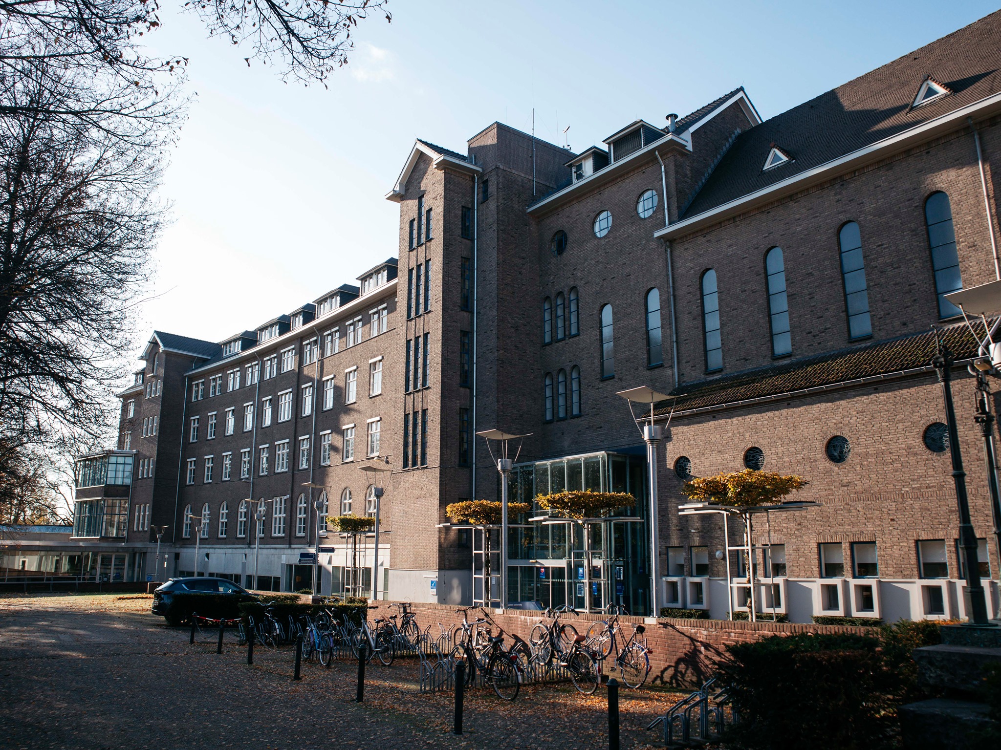 Корпус Maastricht University